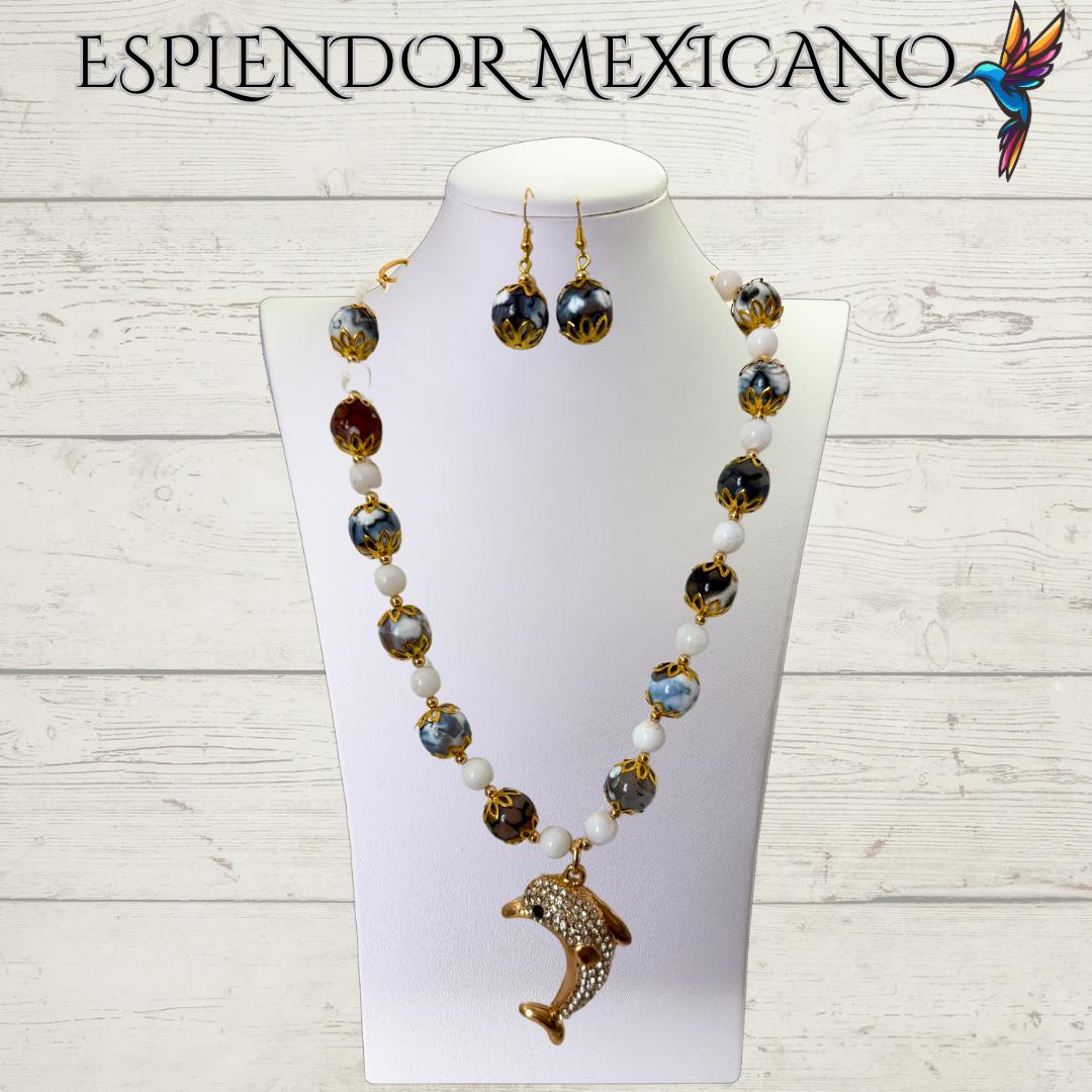 Mexican handmade White Agate Dolphin Necklace /Natural Stone Healing Crystal Spiritual Protection Gift  /Beaded Stone Necklace/Dolphin lover