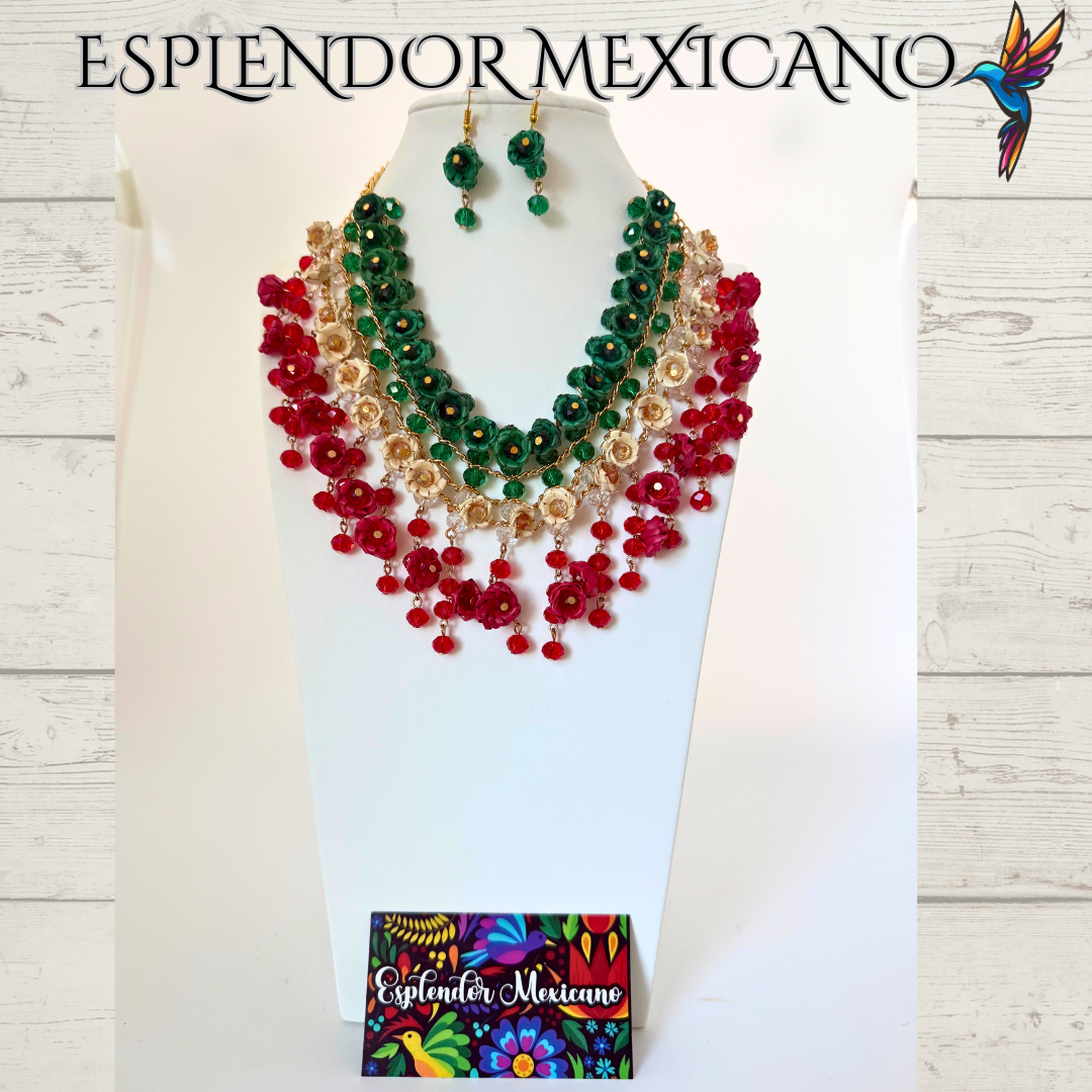 💚🤍❤️ Natural Palm Statement Necklace Set – Handmade & Glass Beads