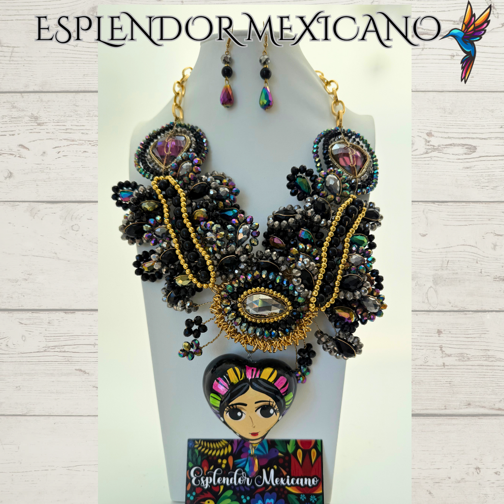 🤍✨ Bedazzled Skull Necklace Set – Handmade in Mexico