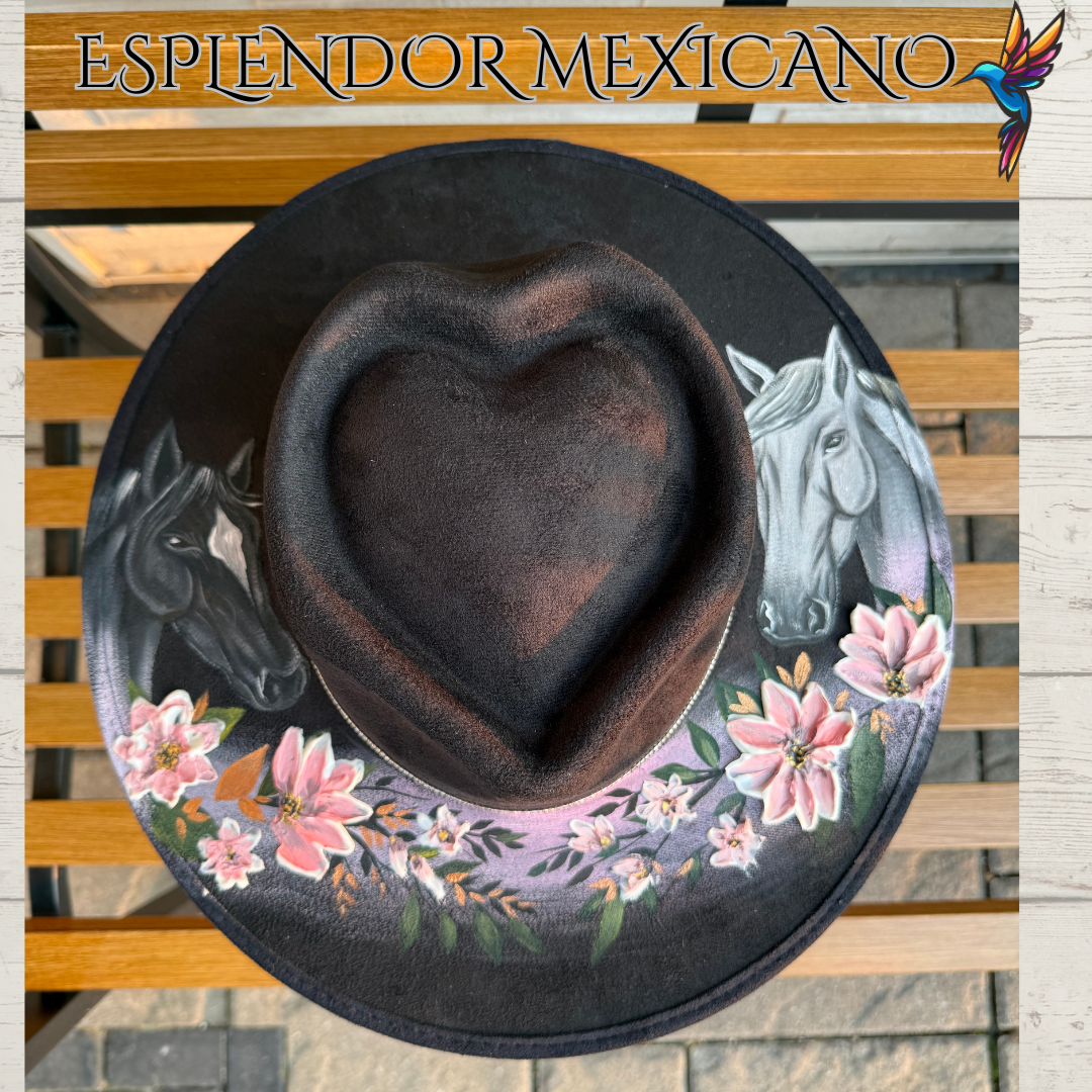 🖤 Heart-Shaped Suede Cowgirl Hat – Hand-Painted Horses & 3D Flowers