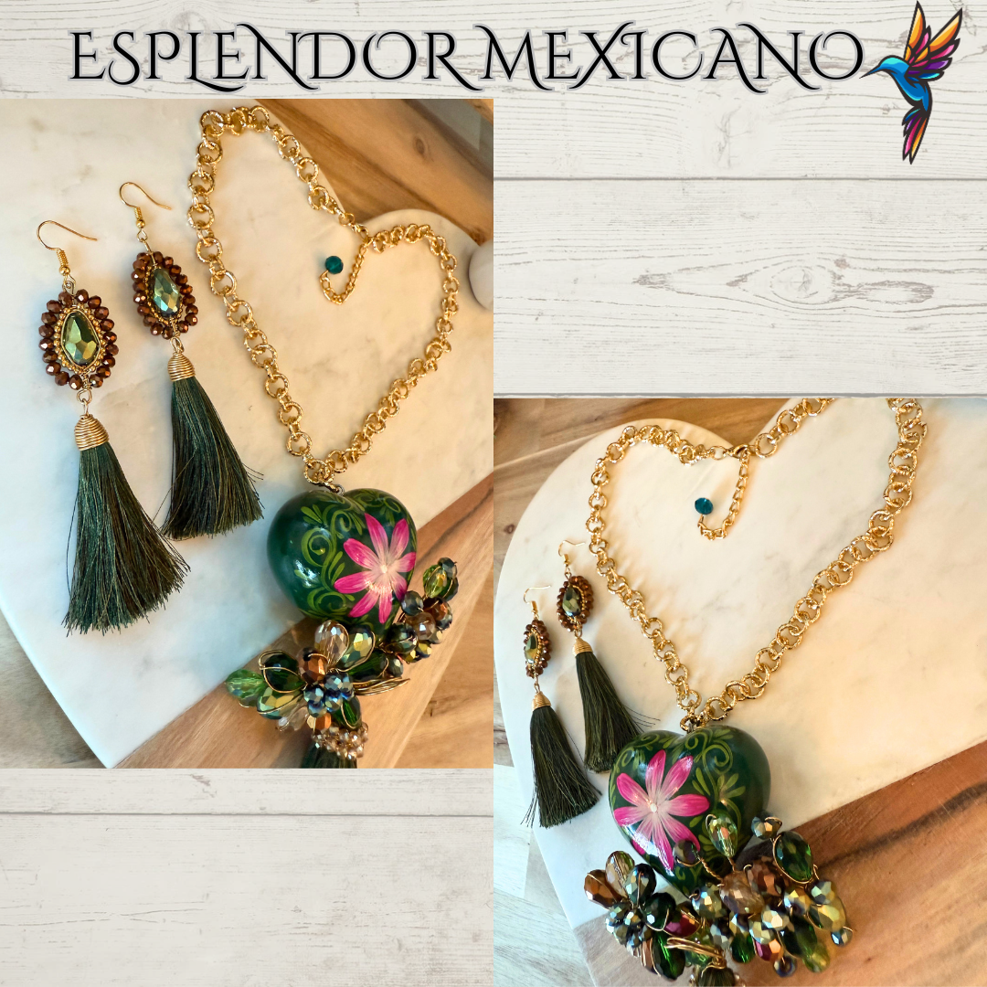 💚 Floral Heart Necklace Set – Handcrafted with Soul