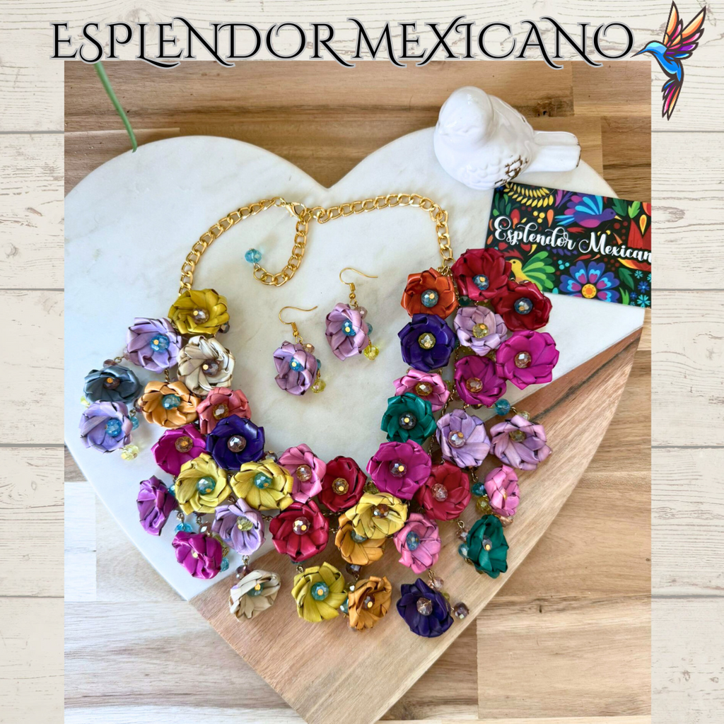 ❤️🤍💚💙 Rosalía Bloom Statement Necklace Set – Handmade Palm & Glass Beads