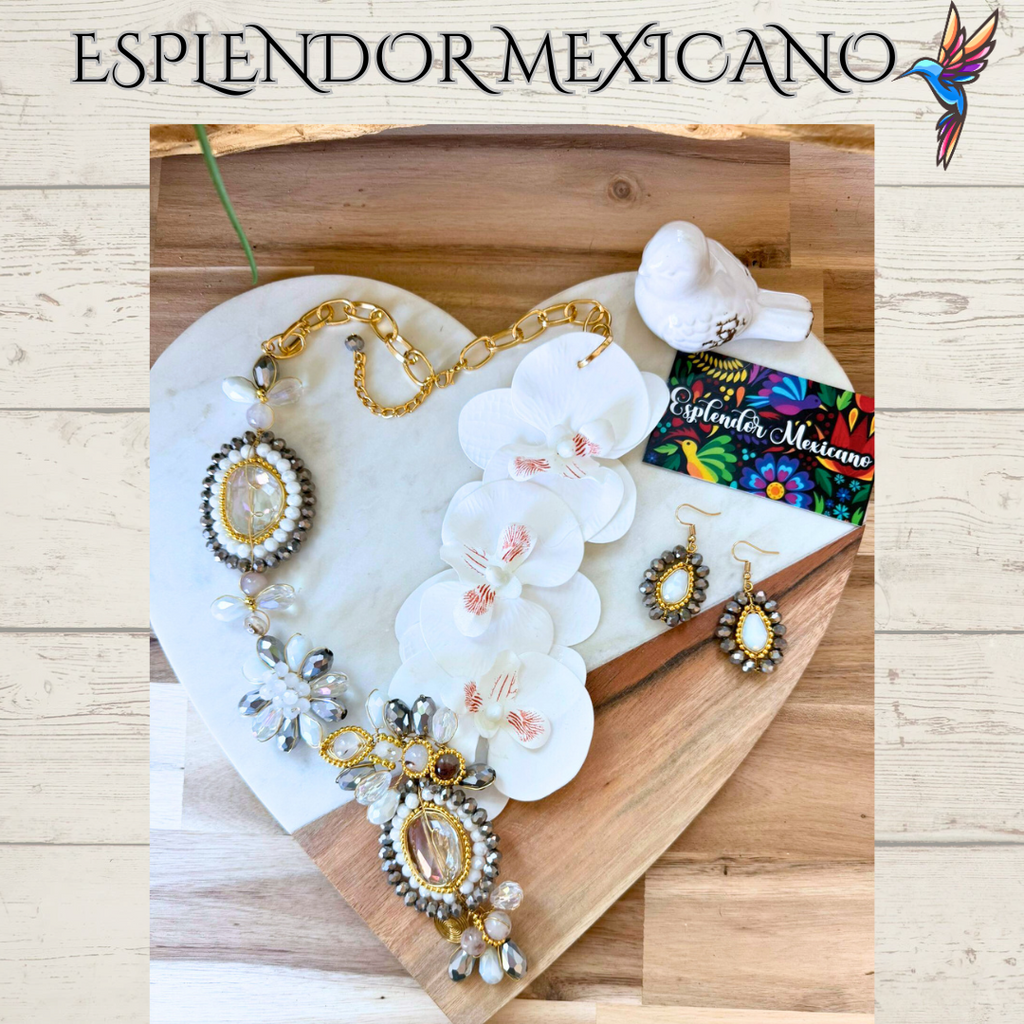 🌸 White Orchid Statement Necklace Set – Handmade in Mexico