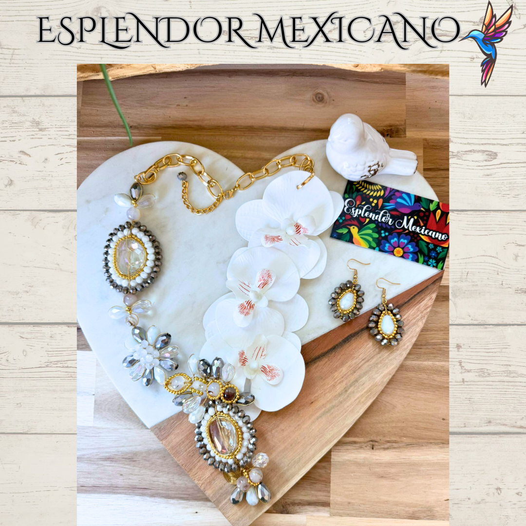 🌸 White Orchid Statement Necklace Set – Handmade in Mexico
