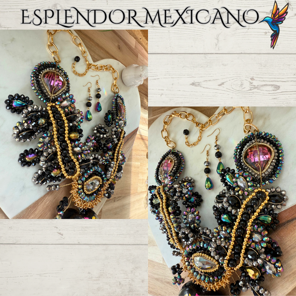 🤍✨ Bedazzled Skull Necklace Set – Handmade in Mexico