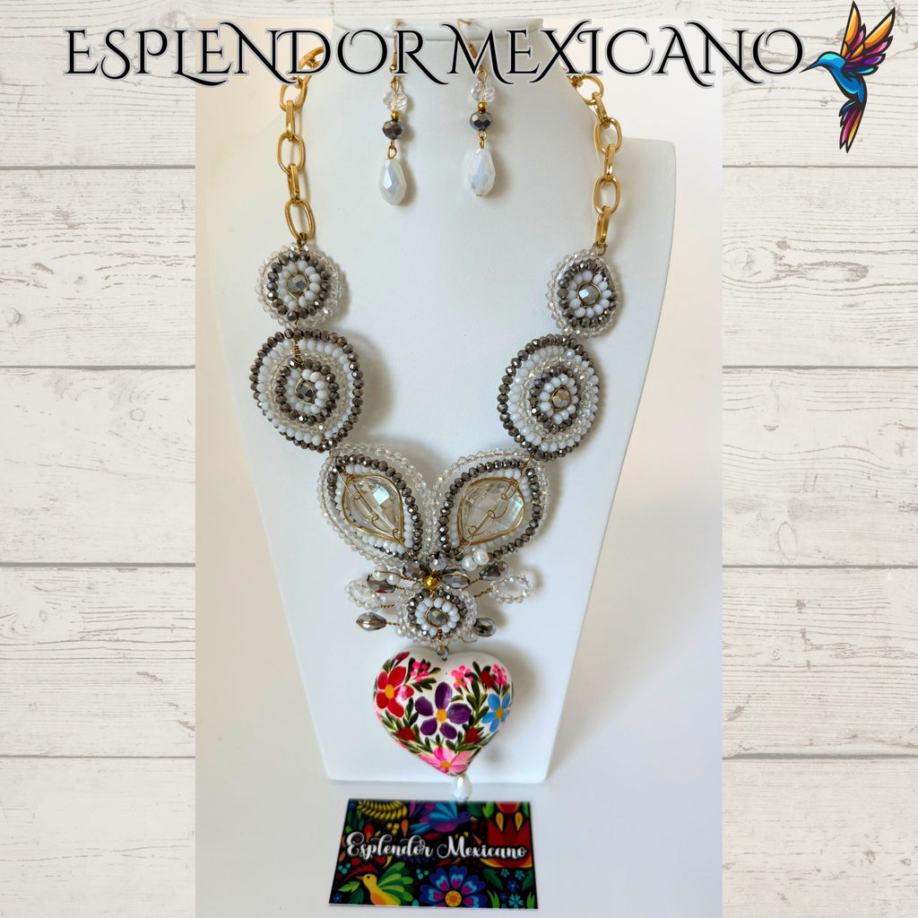 🤍✨ Floral Heart Necklace Set – Handmade in Mexico