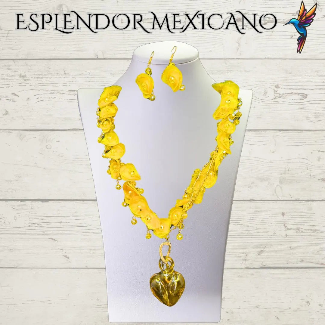 Mexican handmade Fish Scale and Handblown Glass Heart Necklace / Made by Artisans/ Made in Mexico/ Hecho en Mexico/ Necklace with earrings